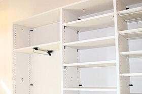 昭和ハウジング泉州の施工事例「2色の半畳たたみがおしゃれなお家」の画像5