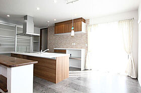 昭和ハウジング泉州の施工事例「家事室と夫婦共有の趣味部屋のあるお家」の画像5