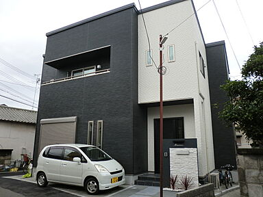 昭和ハウジング泉州の施工事例「広々とした理想のリビングを実現されたお家」の画像