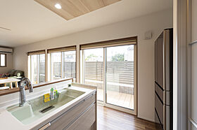 昭和ハウジング泉州の施工事例「収納が豊富 可動式畳ダイニングがあるお家」の画像3