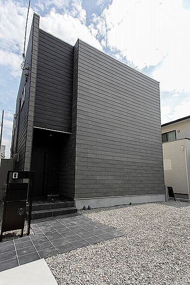 昭和ハウジング泉州の施工事例「四角が個性のCUBE スマートなオシャレさが漂います」の画像3