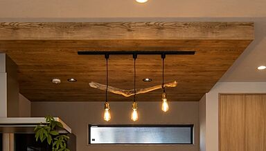 昭和ハウジング泉州の施工事例「流木のオブジェが映える自然の中に居るようなお家」の画像10