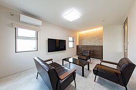 昭和ハウジング泉州の施工事例「プライベート図書室で寛げる、立地を生かした窓からの景色が抜群のお家」の画像7