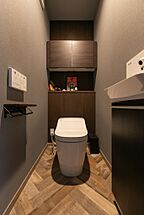 カフェスタイルのトイレ 昭和ハウジング泉州の事例画像