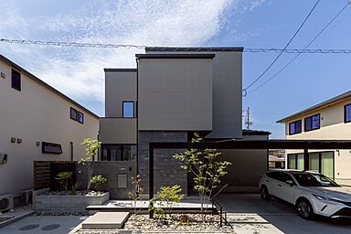 昭和ハウジング泉州の施工事例「「現住居の不満を全て解消したい」とオーダーされた2棟目のお家が完成」の画像