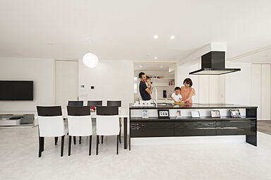 トヨタホームの施工事例「憧れだった、大空間で暮らす家」の画像1