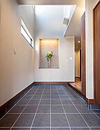 ホテルライクスタイルの玄関 トヨタホームの事例画像