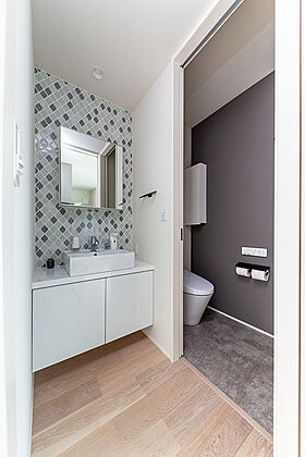 トヨタホームの施工事例「家族とくつろぐ時間を大切にする 居心地のいい北欧デザインの住まい。」の画像3