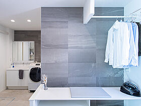 セキスイハイム 長町展示場の施工事例「コの字型の平屋のすまいで中庭を満喫。自然の心地よさを感じる暮らし。」の画像4