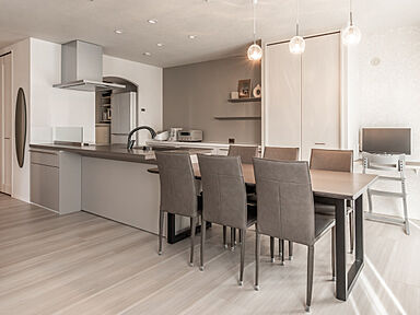 セキスイハイム 長町展示場の施工事例「回遊動線の平屋の住まいで、災害時の安心とインテリアの楽しさを追求」の画像2