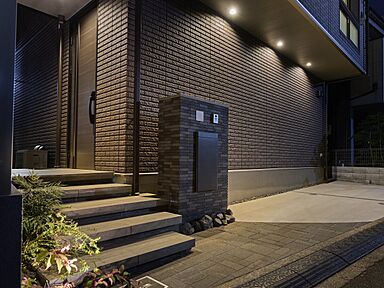 セキスイハイム 長町展示場の施工事例「約22坪の土地に建つ都市型3階建て住宅に、工夫を詰め込んで心地よく暮らす」の画像7