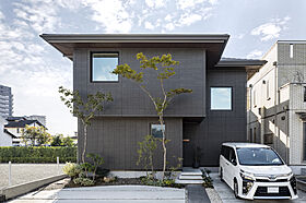 積水ハウス レグヌムコート市川展示場の施工事例「コートからの光と風が心地よい、大空間リビングのゆとりある住まい」の画像6