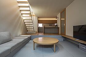 積水ハウス レグヌムコート市川展示場の施工事例「住宅密集地で居心地の良さを追求。柔らかな光に包まれた一年中快適な家」の画像2