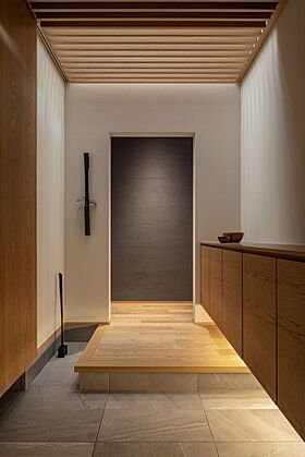 積水ハウス レグヌムコート市川展示場の施工事例「必要な場所につくった収納が大活躍。無垢材など自然素材の心地よさを味わえる家」の画像10