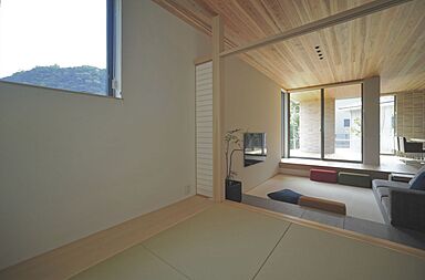 積水ハウスの施工事例「必要な場所につくった収納が大活躍。無垢材など自然素材の心地よさを味わえる家」の画像5