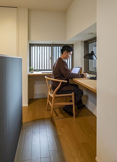 積水ハウスの施工事例「必要な場所につくった収納が大活躍。無垢材など自然素材の心地よさを味わえる家」の画像7