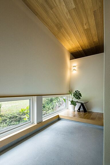 積水ハウス シャーウッド太田展示場の施工事例「大開口でウッドデッキとつながる豊かな自然に溶け込む平屋の住まい」の画像8