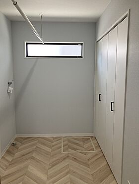 住まいるプラスSANKENの施工事例「人気の平屋第2弾!遊び心と開放感たっぷり【三木市東自由が丘モデル】」の画像2