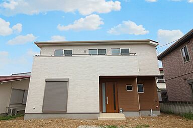 住まいるプラスSANKENの施工事例「この家なら、地震が来ても大丈夫と思えた!【テクノストラクチャーの家】」の画像