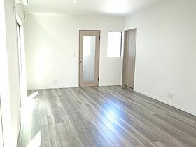 住まいるプラスSANKENの施工事例「つながりを感じる平屋【東自由が丘モデルハウス3】」の画像2