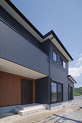 コージーホームの施工事例「吹抜けの採光が心地よいお家」の画像