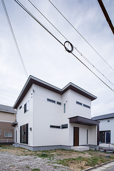 コージーホームの施工事例「ストリップ階段のあるお家」の画像