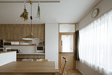 コージーホームの施工事例「心地ヨイしつらえいっぱいのオウチ」の画像2