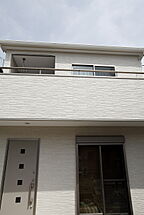 シンプルモダンスタイルの外観 有限会社 アビリティーホームの事例画像