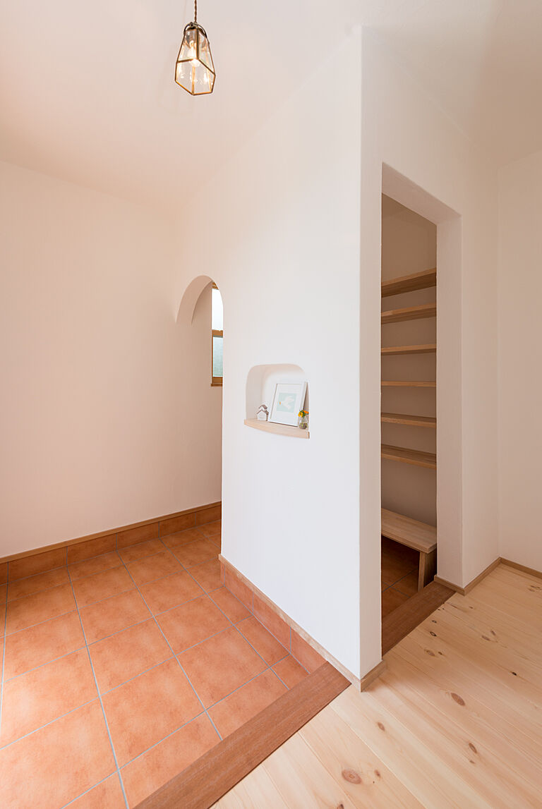 無添加住宅 コラボハウスの公式画像_玄関4