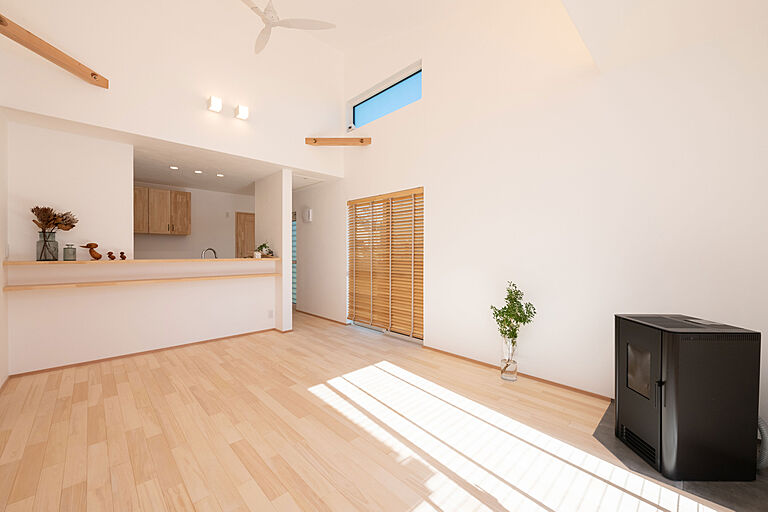 無添加住宅 コラボハウスの公式画像_リビング2