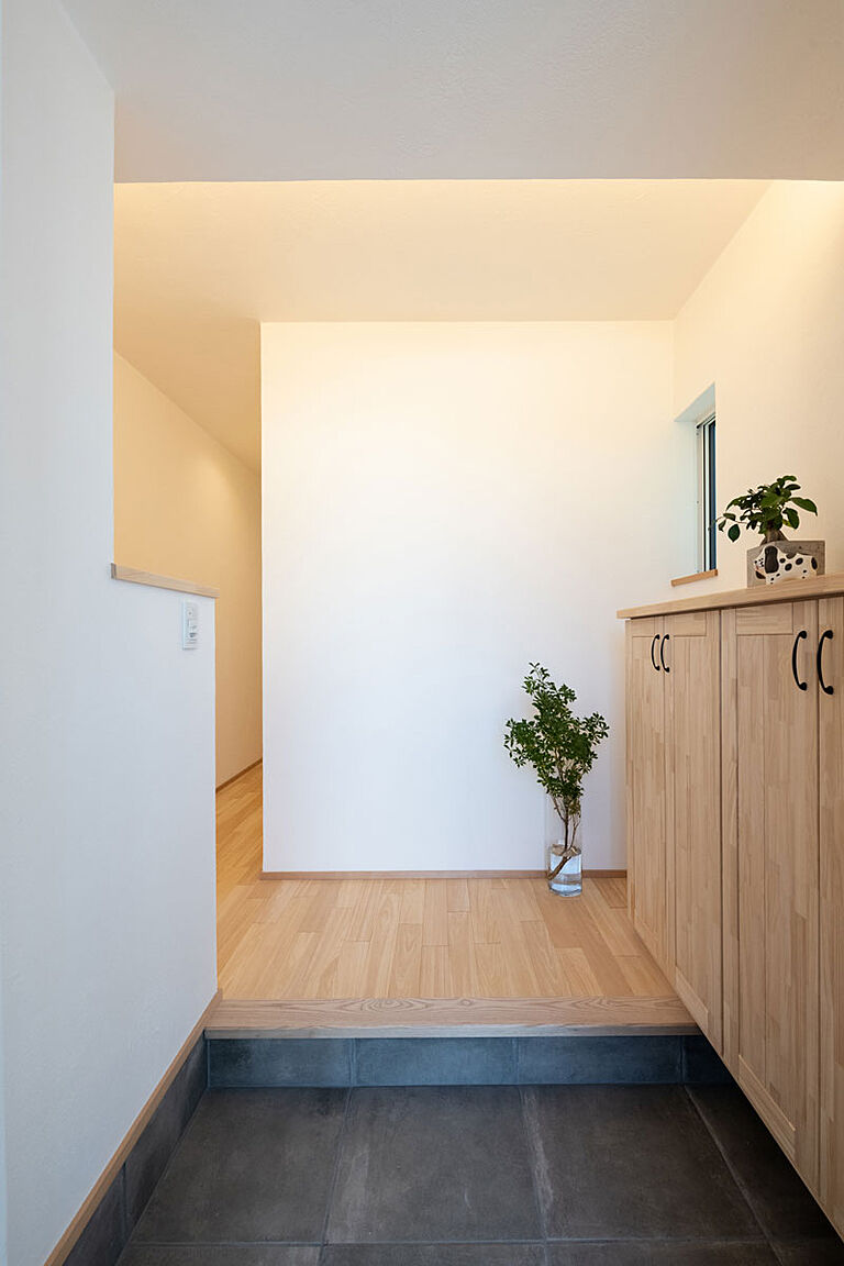 無添加住宅 コラボハウスの公式画像_玄関7