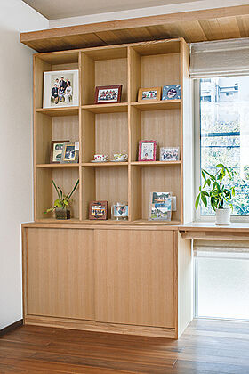 住友林業株式会社 長町モールサイドの施工事例「わが家の中心はゆったりダイニング」の画像4