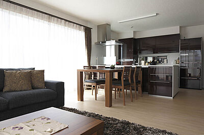 シンプルモダンスタイルのリビング 一条工務店 徳島東展示場の事例画像