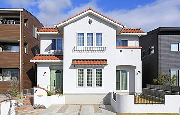 一条工務店 エコノハ仙台港展示場の施工事例「リビングを家の中心に。家族とのつながりを考えたお家。」の画像