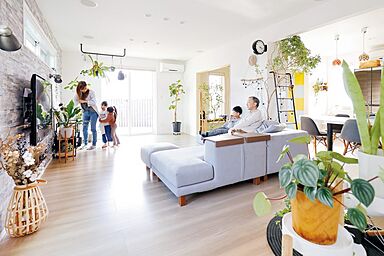 一条工務店 エコノハ仙台港展示場の施工事例「たくさんの緑に囲まれた、ボタニカルな生活。」の画像