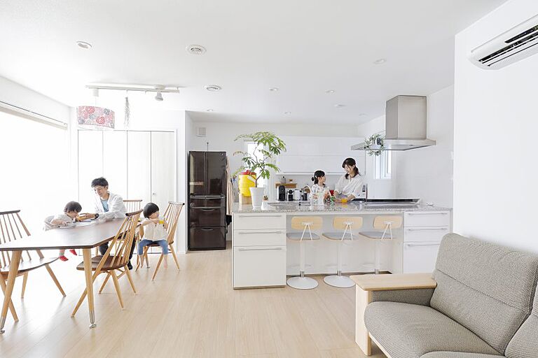 一条工務店 盛岡日報東展示場の公式画像_リビング2