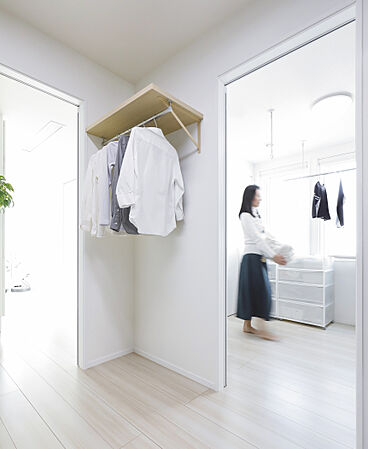 一条工務店 エコノハ仙台港展示場の施工事例「行き来のしやすい「回遊」できる家。」の画像