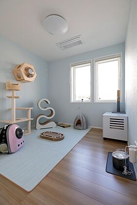 一条工務店 エコノハ仙台港展示場の施工事例「猫もよろこぶ暖かさ。大きな吹き抜けのある開放的な住まい」の画像10