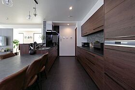 一条工務店 エコノハ仙台港展示場の施工事例「床暖房+大空間で実現、大型犬との快適な平屋ぐらし」の画像5