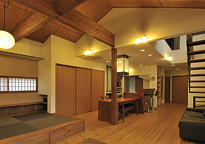 木の家スタイルのリビング ポラスグループ ポラテック株式会社 ポウハウスの事例画像