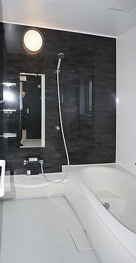 株式会社サンクリエイトホームの施工事例「ガルバ鋼板を採用したシンプルモダンの家」の画像6