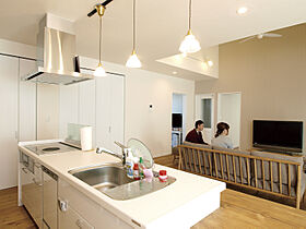 株式会社 田舎暮しの施工事例「造作キッチンで北欧カフェ気分の平屋」の画像4