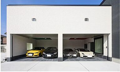 株式会社 TATSUMIの施工事例「【平屋】170坪を超える土地に愛車4台のビルトインガレージ付き平屋」の画像4