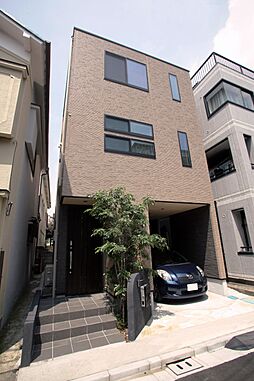 アースハウジング 株式会社 一級建築士事務所 ゼロキューブ愛媛松山の施工事例「都内狭小!3階建て/本体:1000万円台」の画像