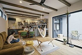 住空間設計Laboの施工事例「アウトドアリビングを楽しむ都市型3階建て」のメイン画像