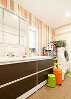 カフェスタイルの洗面所 株式会社東栄住宅の事例画像