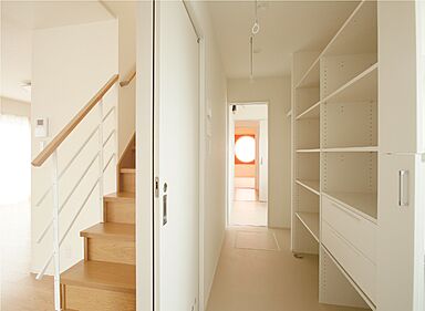 イシンホーム 福山店の施工事例「広い土地に夢をたくさん詰め込んだ家」の画像3