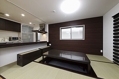 和風・和モダンスタイルのリビング 株式会社八幡の事例画像