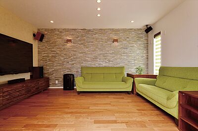 シンプルモダンスタイルのリビング 株式会社大原建設の事例画像