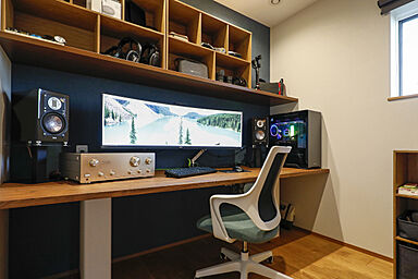 【サーラ住宅】外断熱工法で建てる注文住宅の施工事例「心を解き放つ、大きな吹抜け空間と、暮らしにやさしい機能性が魅力の家」の画像5